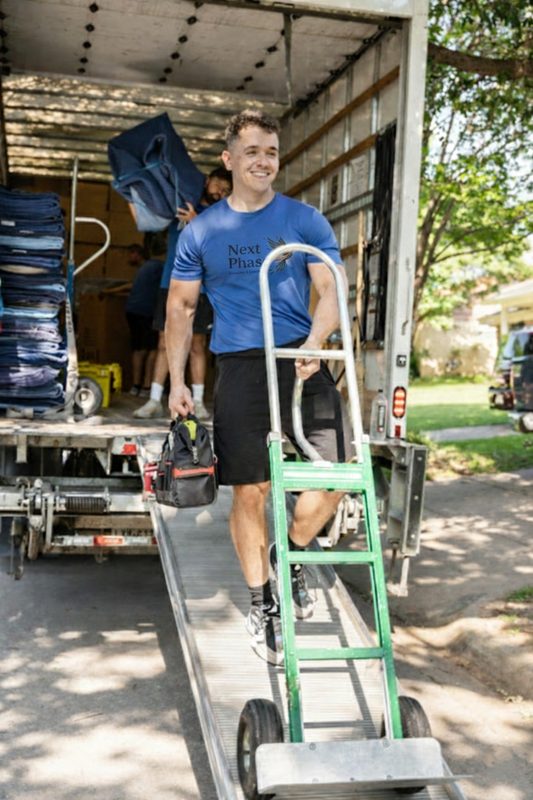 Headshot of David R.